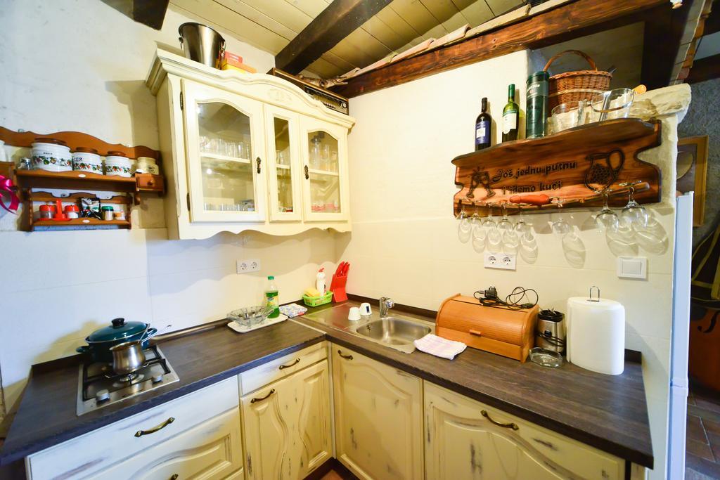 Apartments Valentina Петркане Екстериор снимка